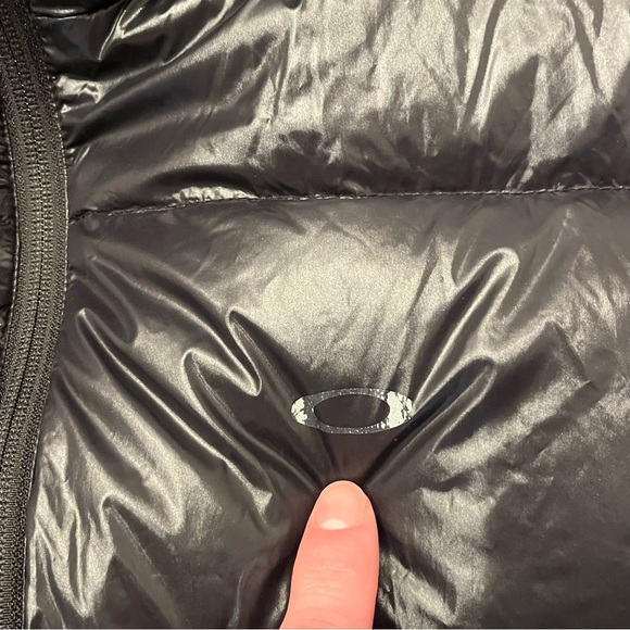 Oakley Mens Large Black Zip Up Down Puffer Jacket 2008 - Picture 3 of 9